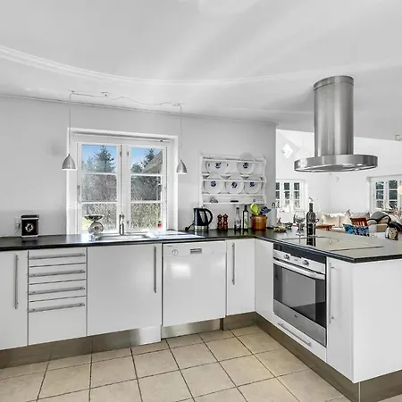 4 Bedroom Amazing In Tatil Evi Ulfborg