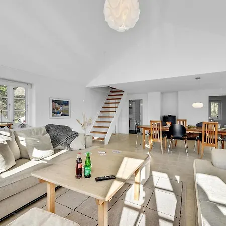 4 Bedroom Amazing In Tatil Evi Ulfborg