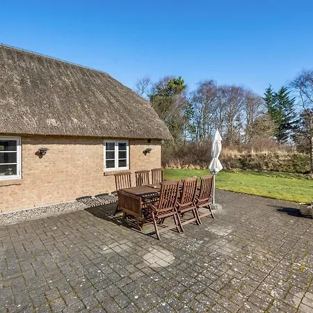 4 Bedroom Amazing In Feriehus